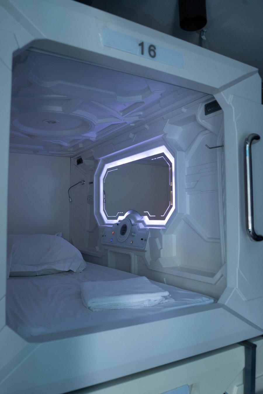 U Street Capsule Hostel Washington Dış mekan fotoğraf