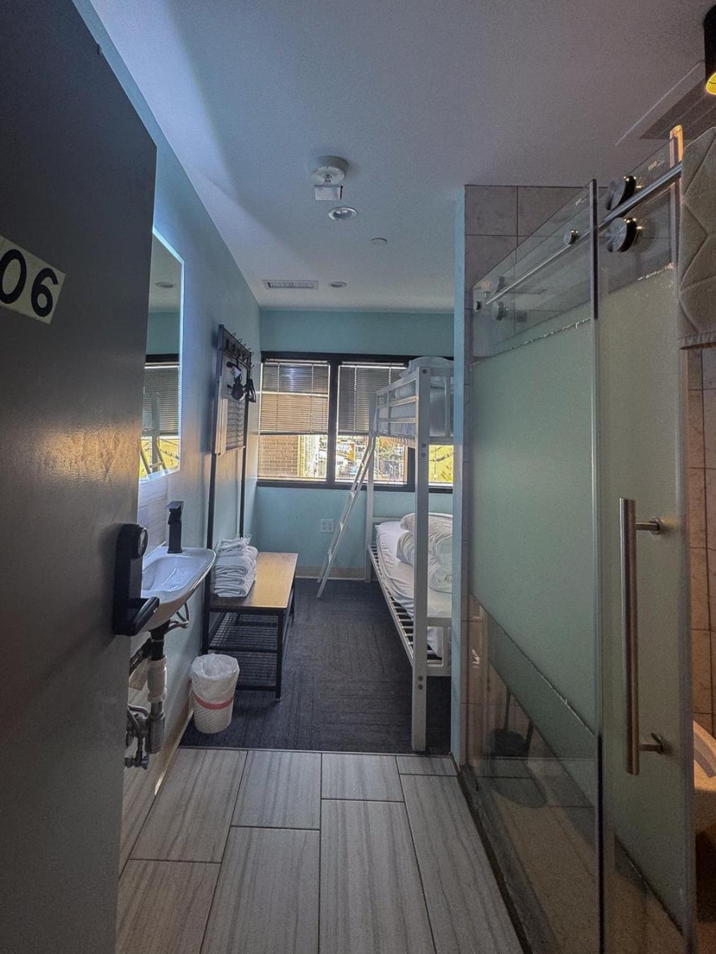 U Street Capsule Hostel Washington Dış mekan fotoğraf