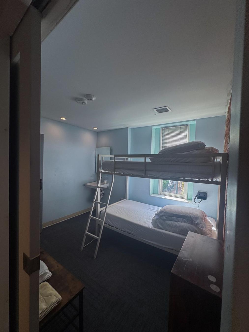 U Street Capsule Hostel Washington Dış mekan fotoğraf